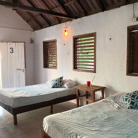 Hôtel Cabana 7 Leguas, Casa Mama El Cuyo Extérieur photo